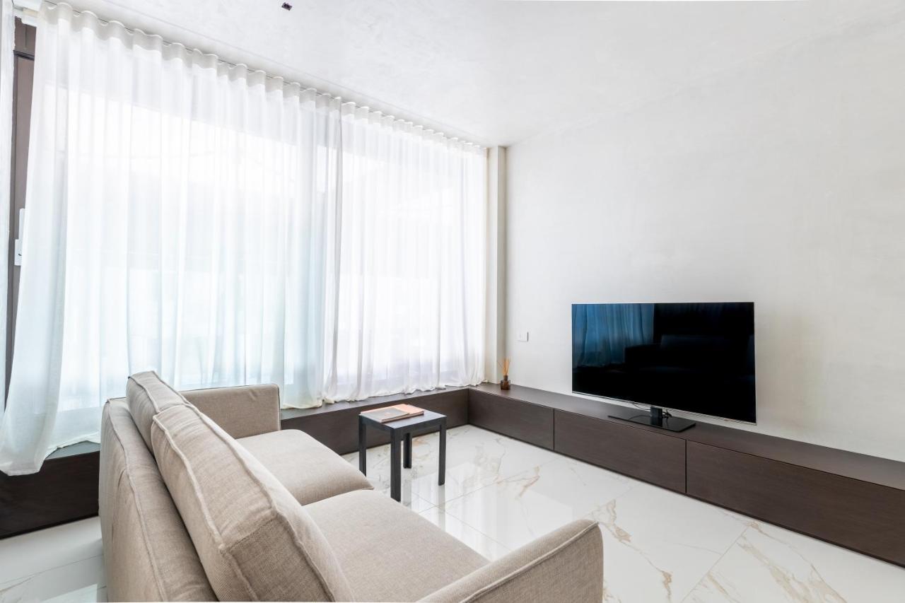 Nj Hotels & Apartments San Pietro All'Orto 6 Milano Exteriör bild