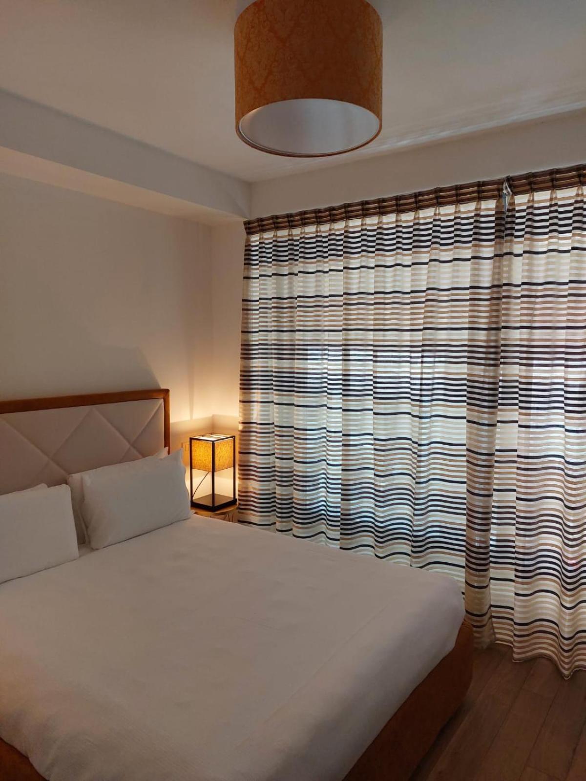 Nj Hotels & Apartments San Pietro All'Orto 6 Milano Exteriör bild