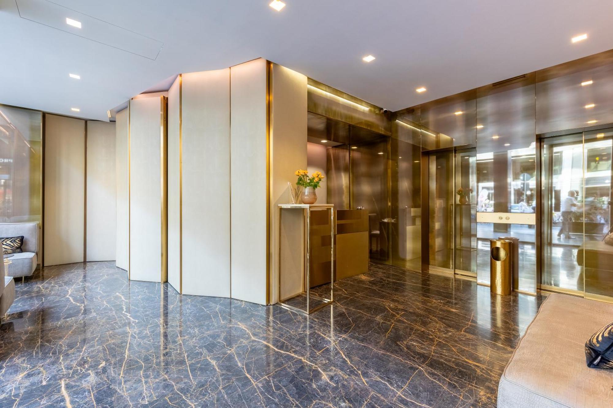 Nj Hotels & Apartments San Pietro All'Orto 6 Milano Exteriör bild